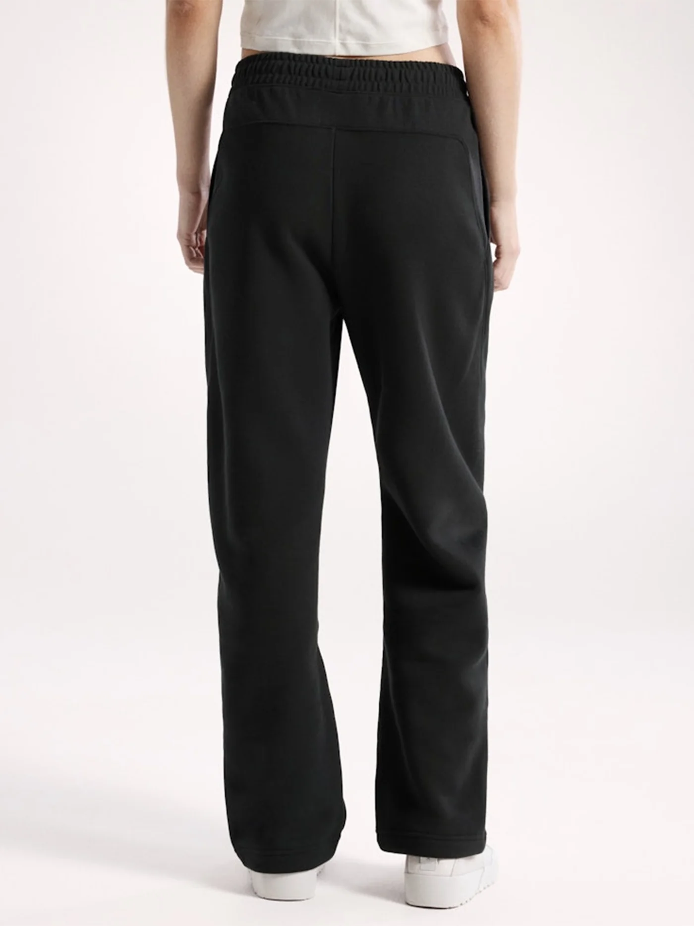 Emblem Jogger - Image 3