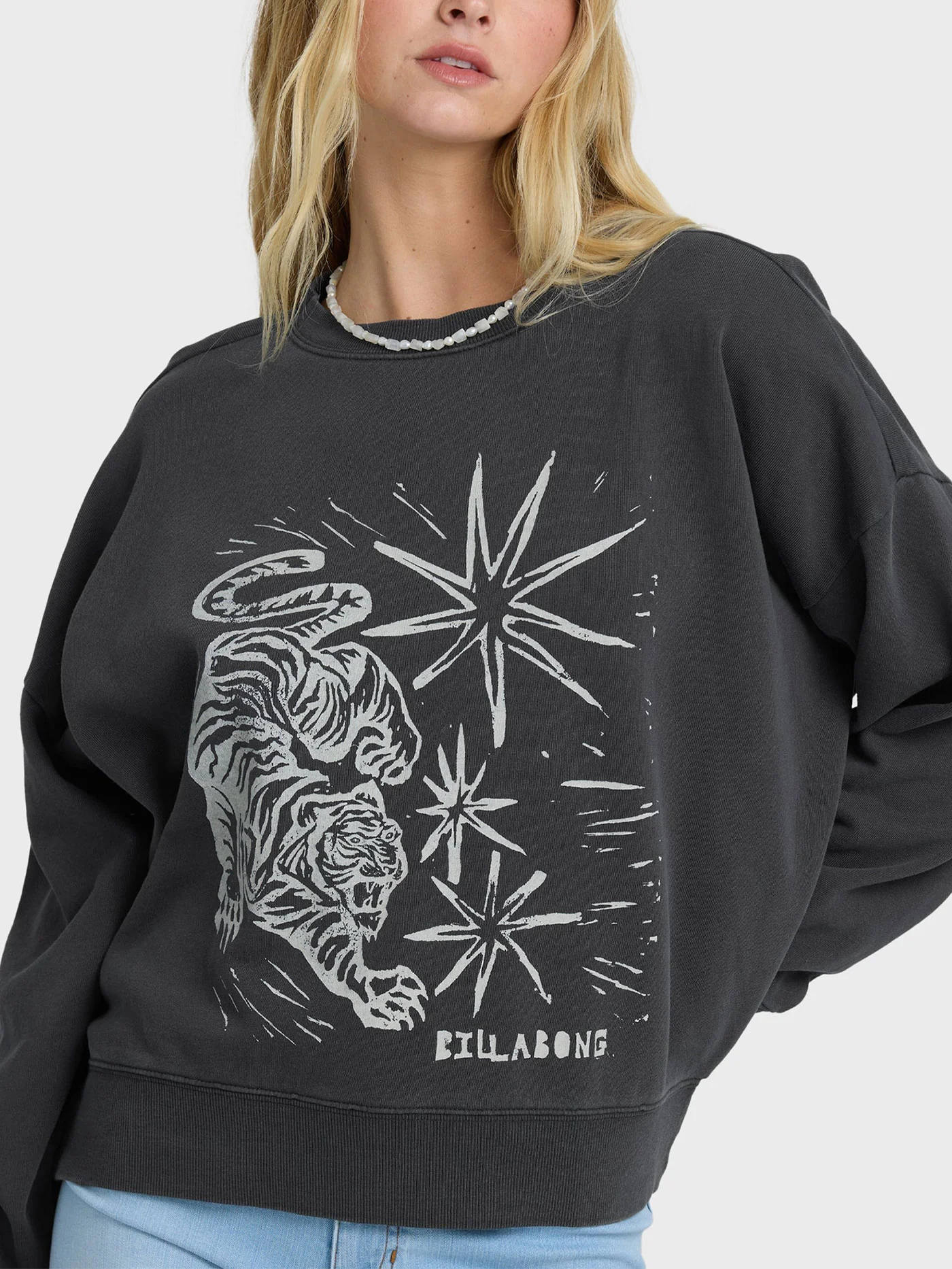 Echo Crewneck Sweatshirt - Image 8
