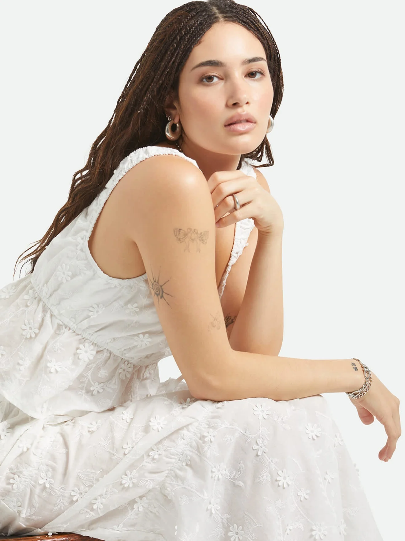 The Abigail Tie Off White Floral Tank Top - Image 5