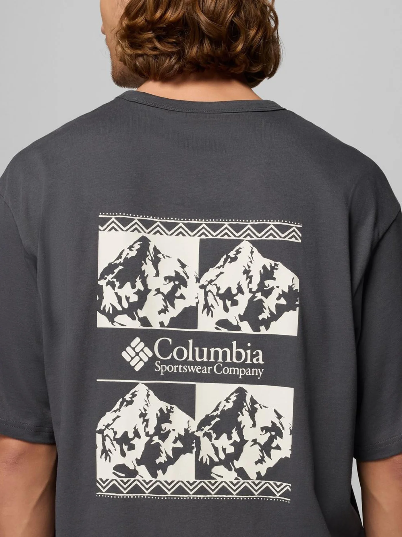 Heavyweight Back Graphic T-Shirt - Image 4