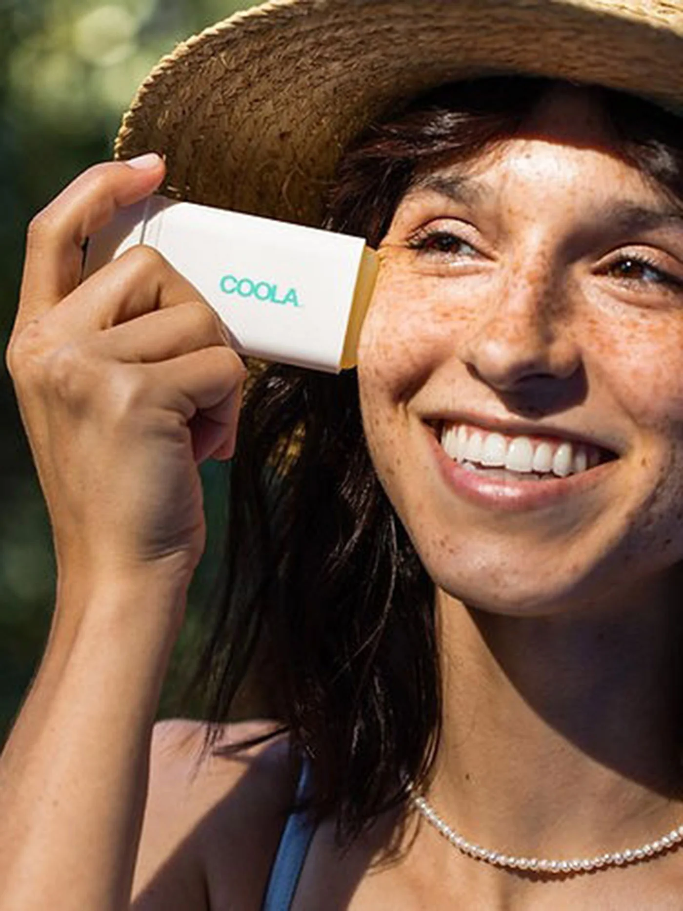 SPF 30 Sunscreen Stick Tropical Coconut - Image 4
