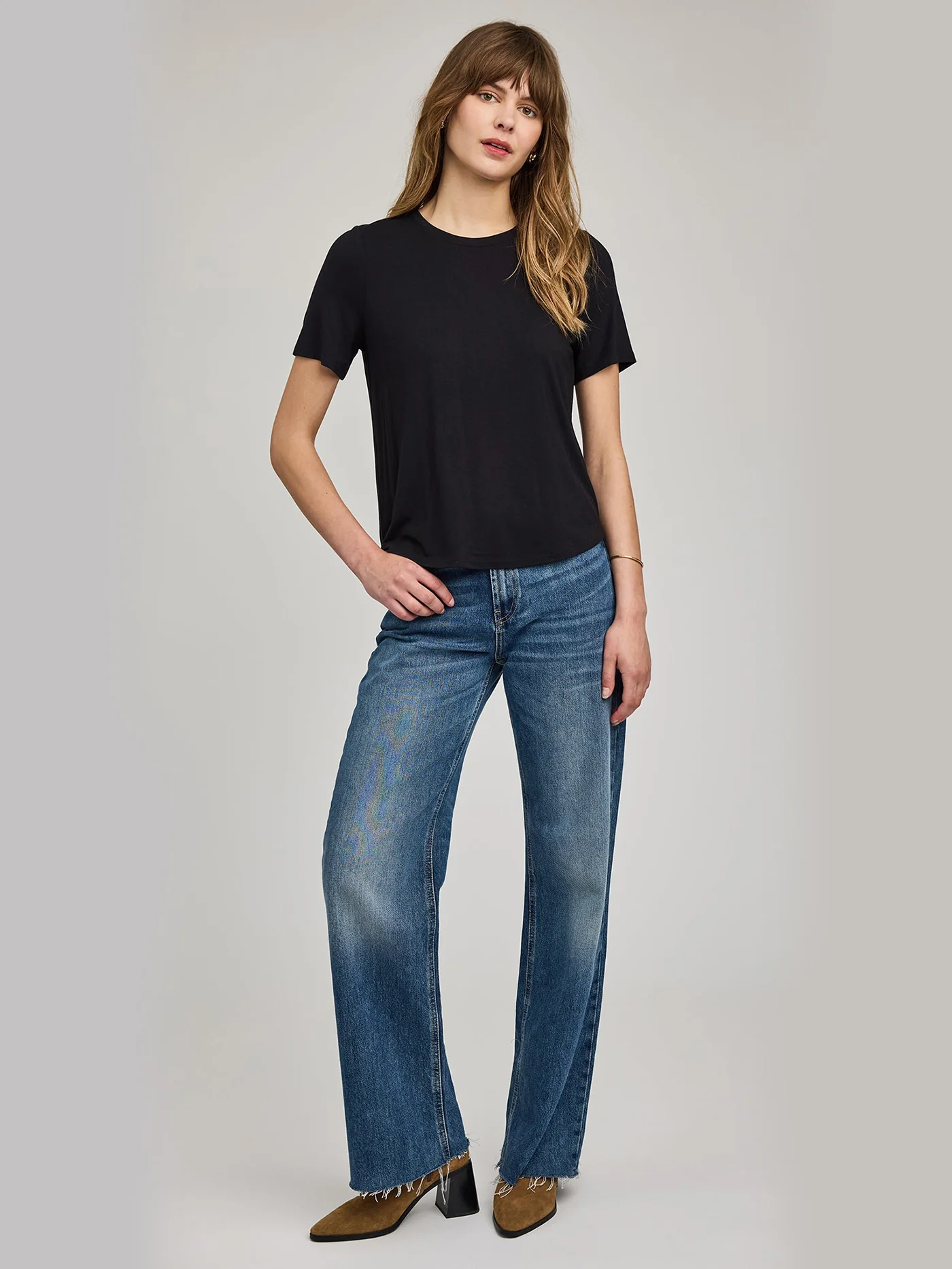 Brielle T-Shirt - Image 10