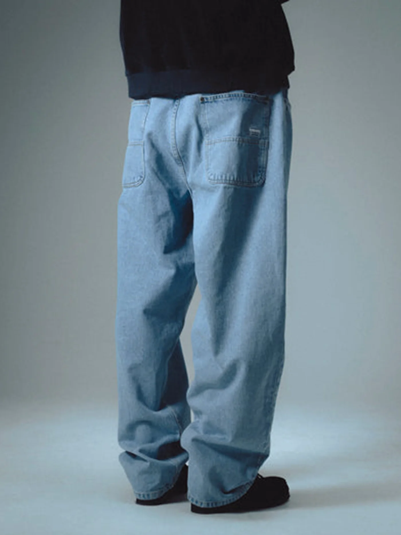 Classic Light Blue Baggy Jeans - Image 2