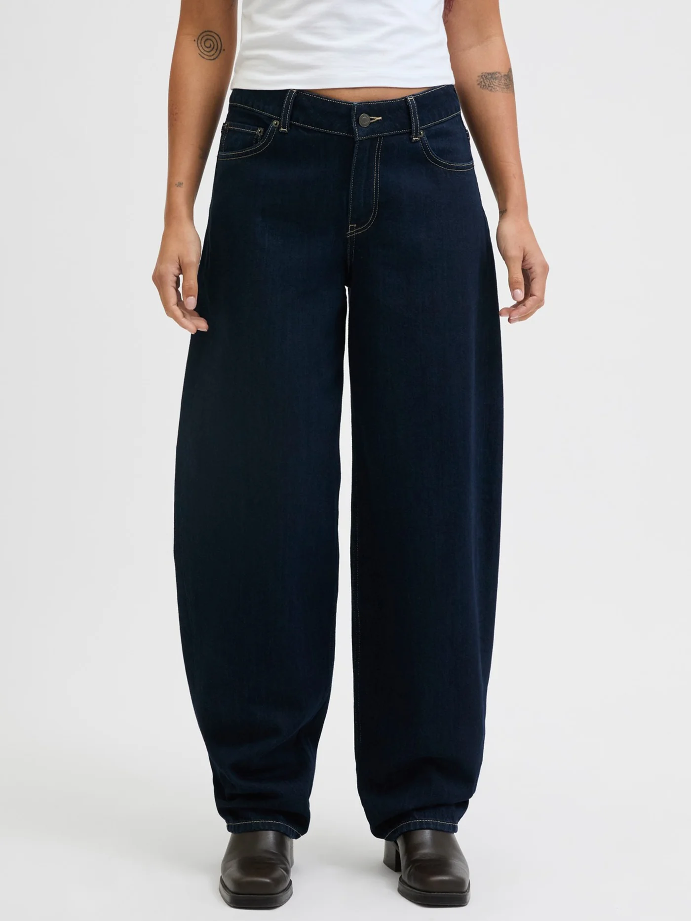 Fuji Barrel Jeans
