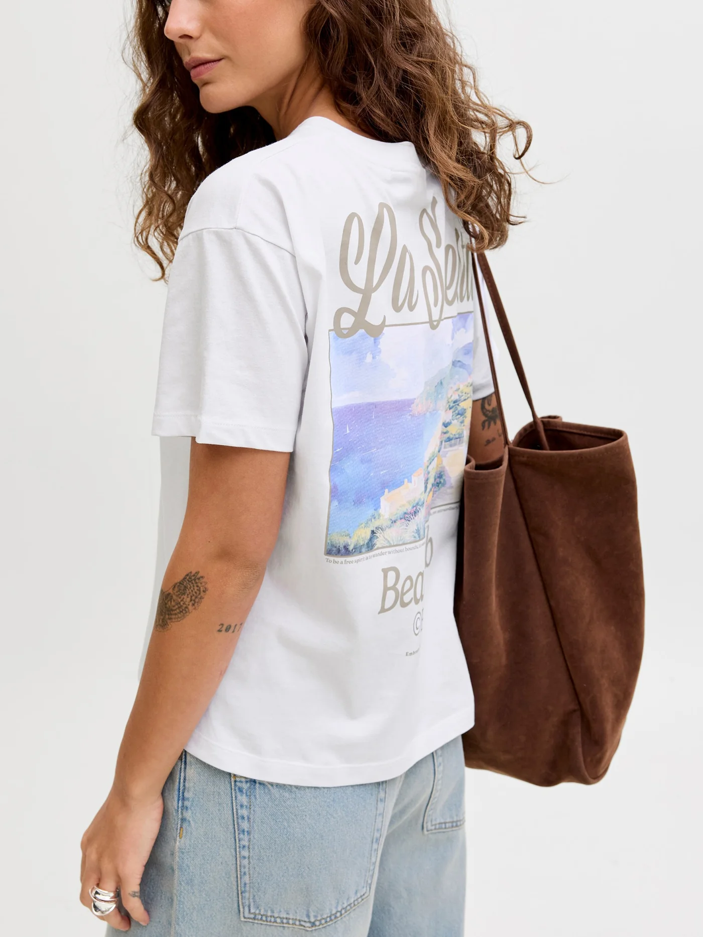 Gia T-Shirt - Image 6