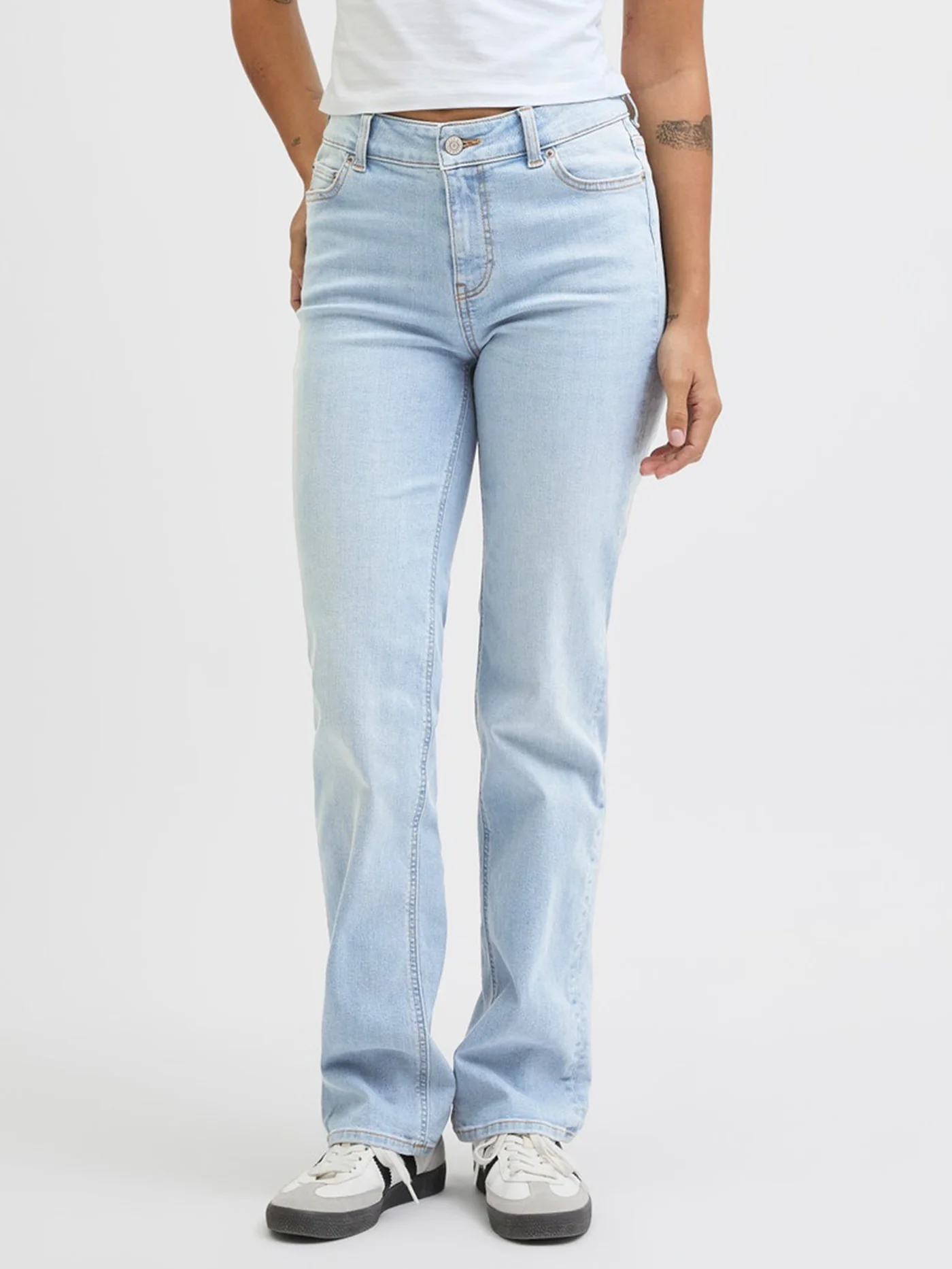 Nice Slim Straight Jeans