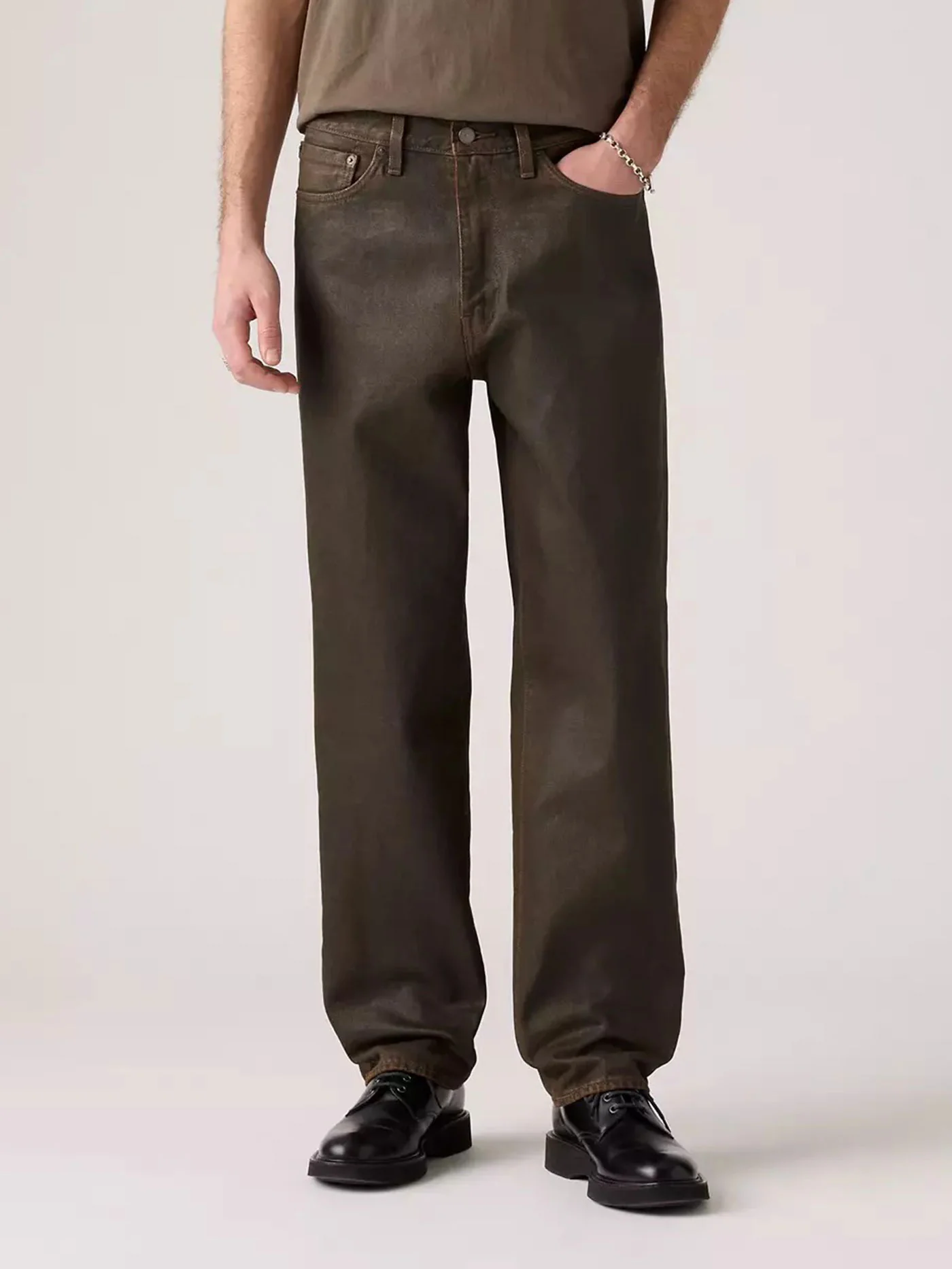 568™ Loose Straight Brown Wood Jeans