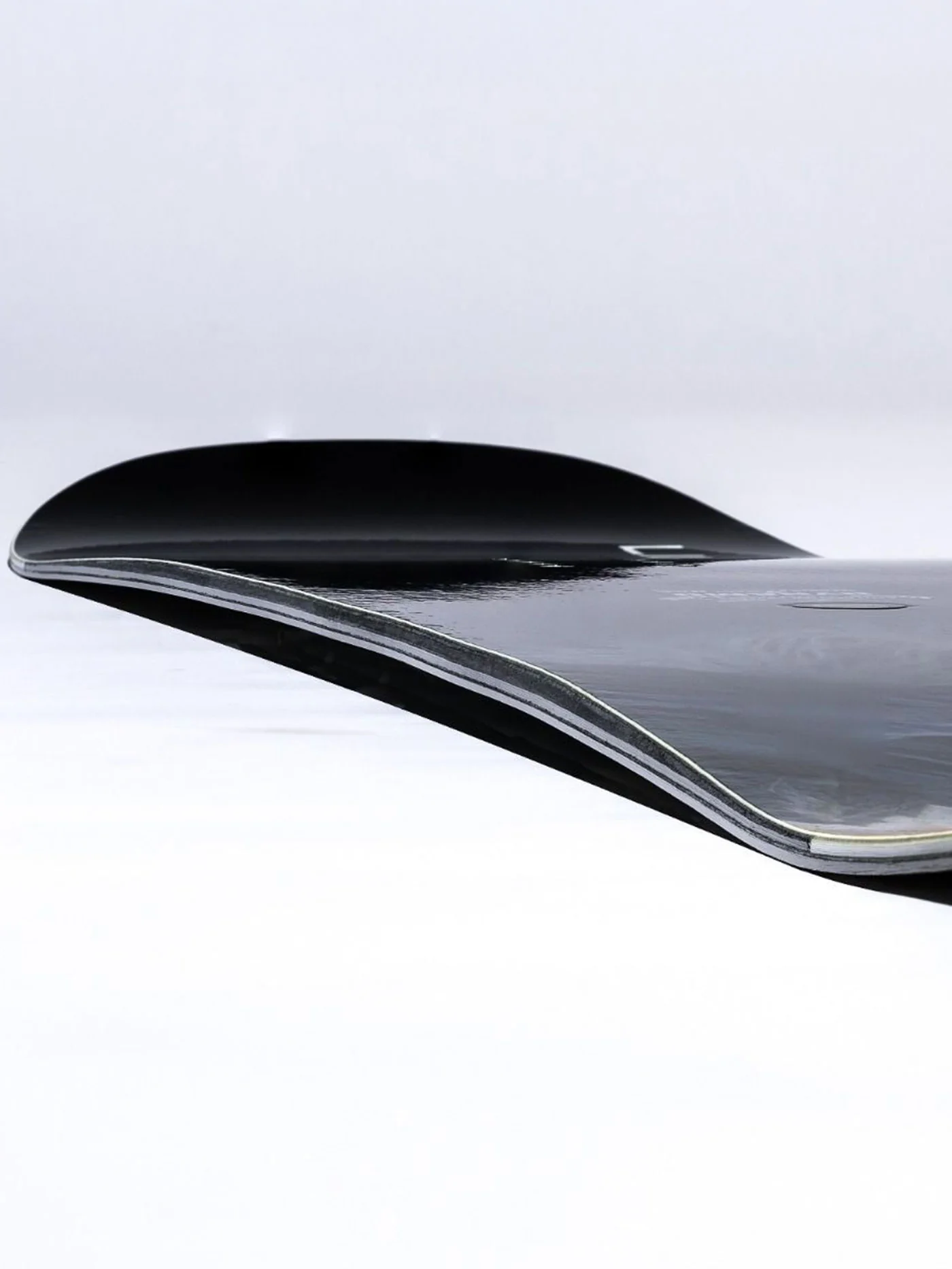 Dynamo Snowboard - Image 4