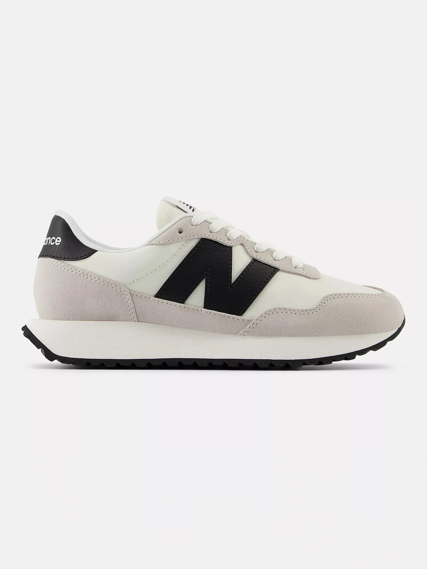 237 Sea Salt/Silver Birch/Black Shoes