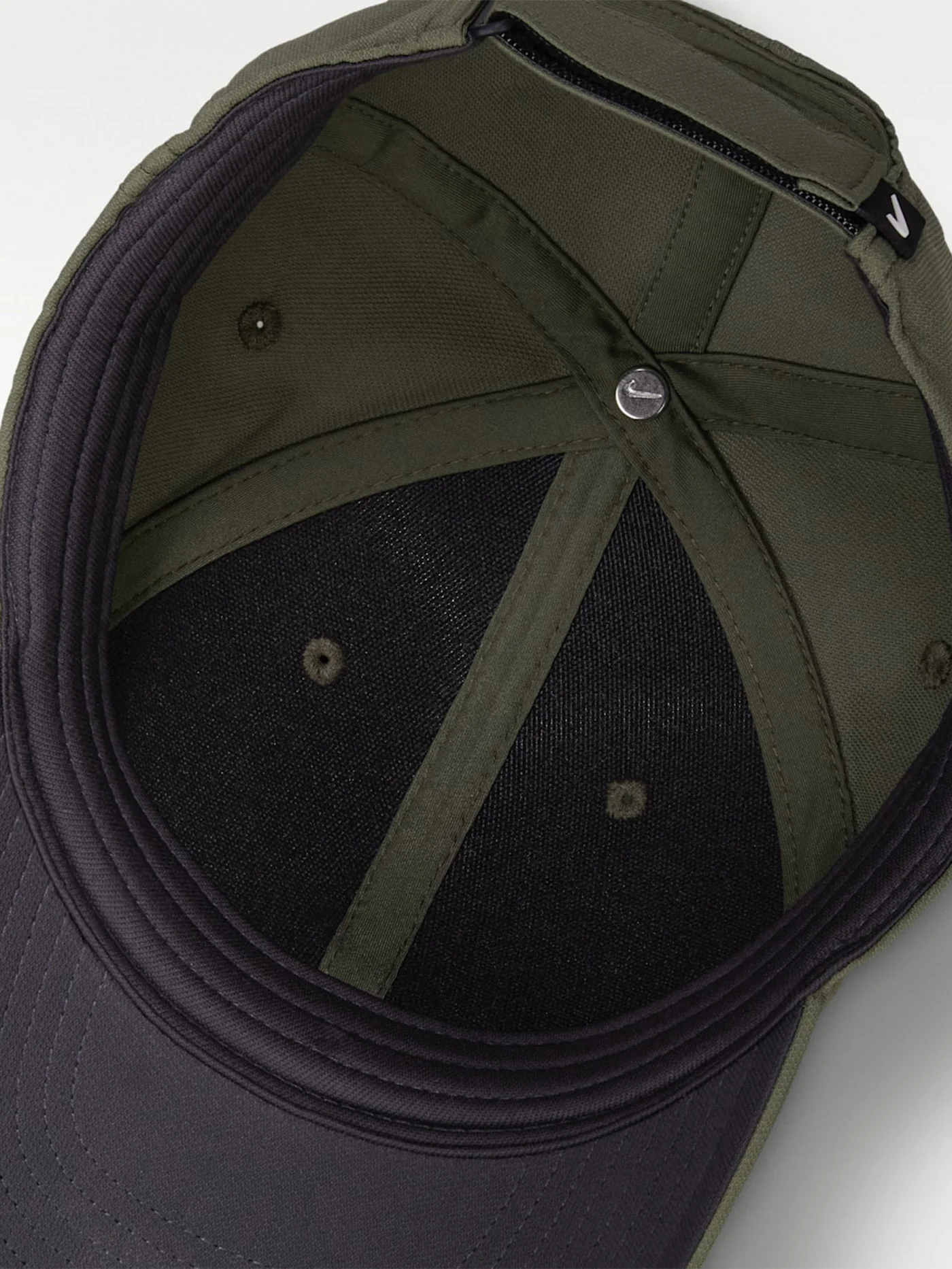 Dri-Fit Club Structured Swoosh Hat - Image 24