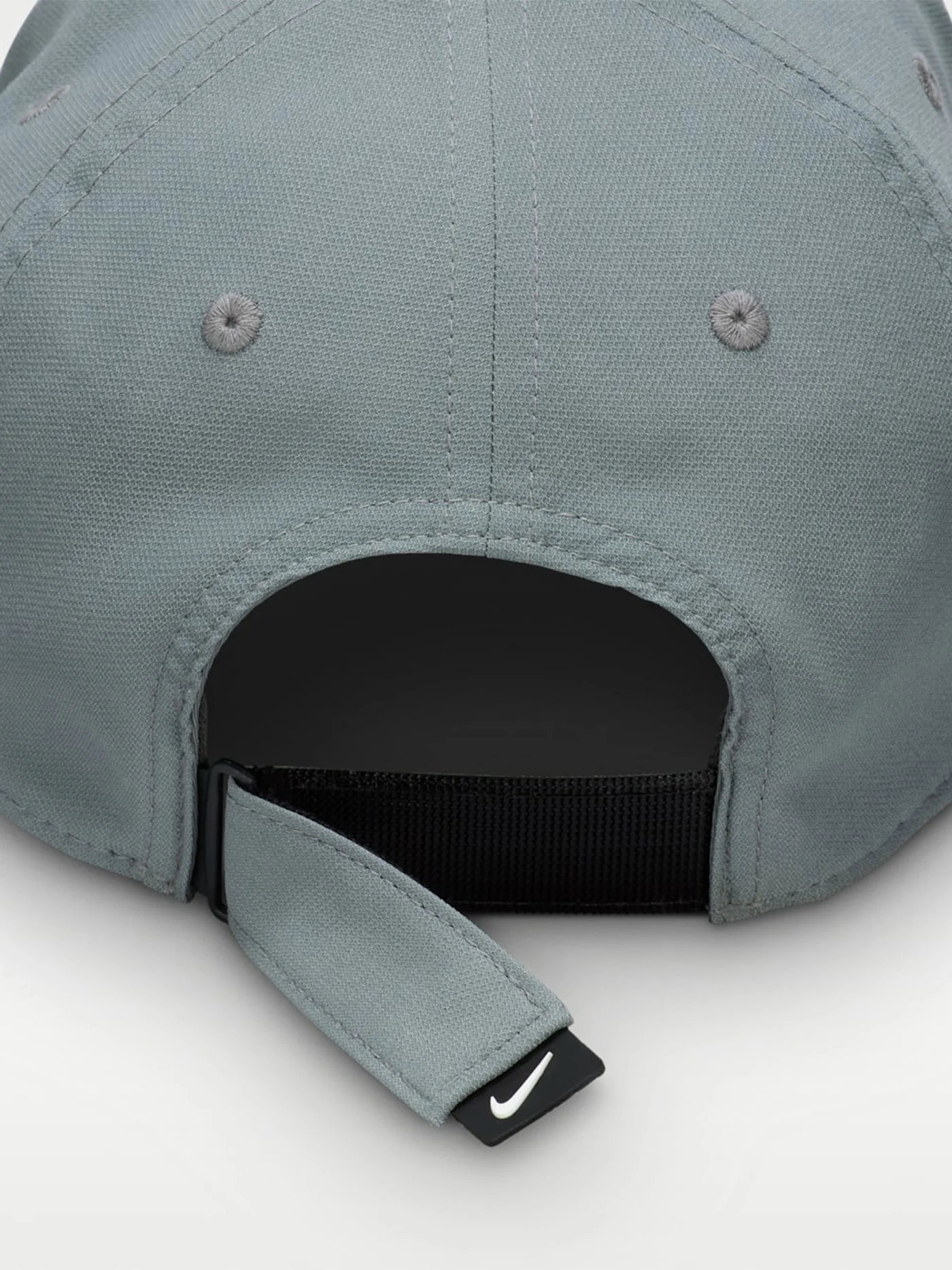 Dri-Fit Club Structured Swoosh Hat - Image 25
