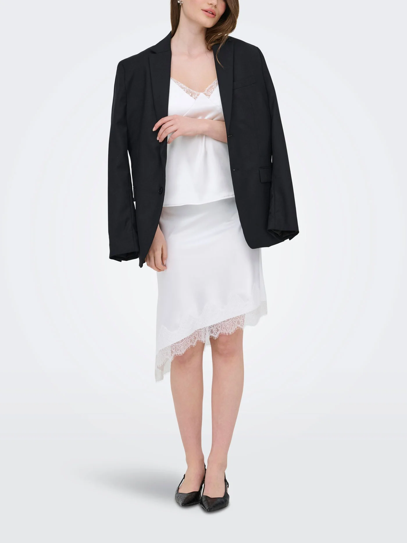 Faraya Satin Lace Skirt - Image 3