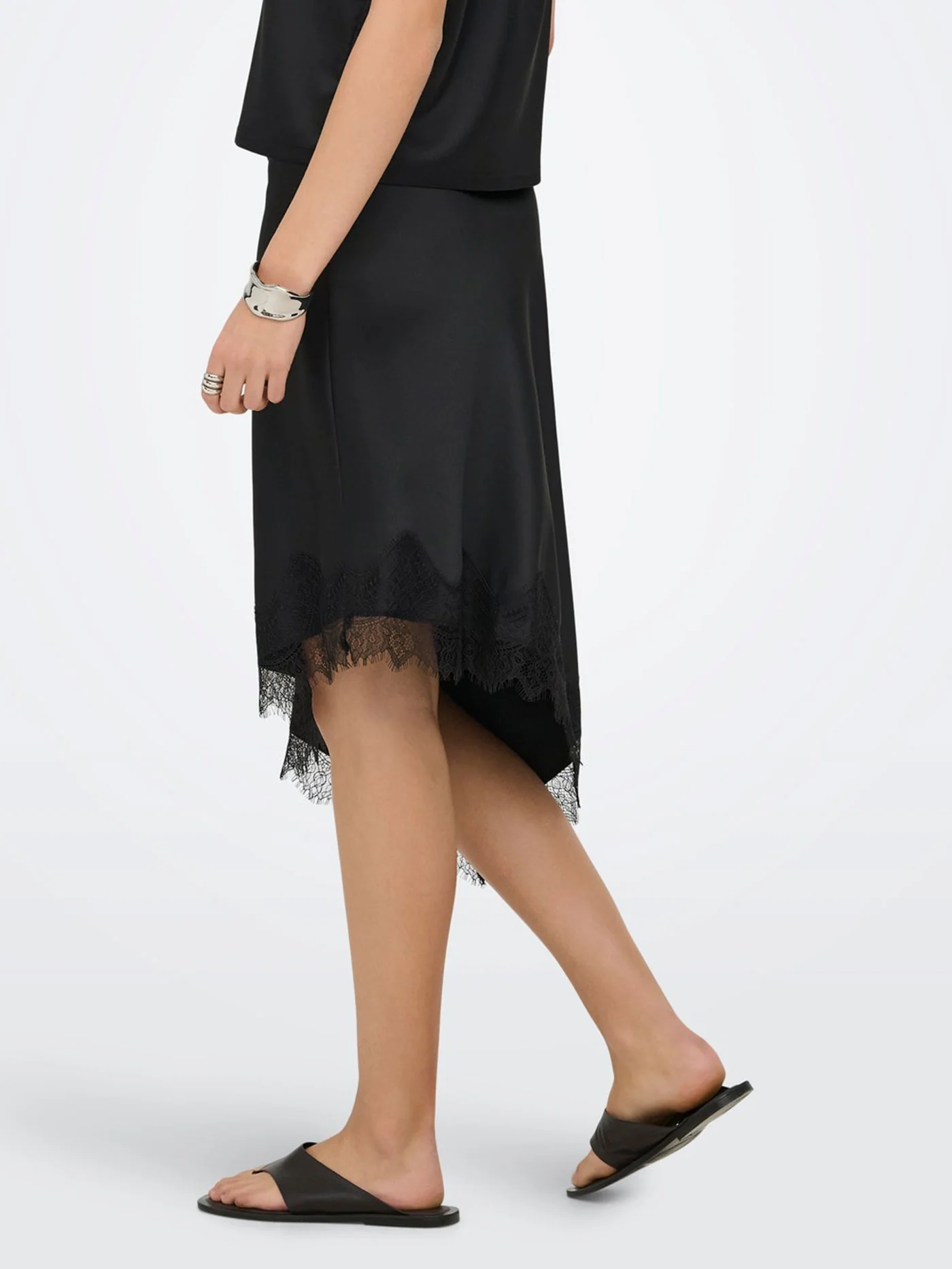 Faraya Satin Lace Skirt - Image 7