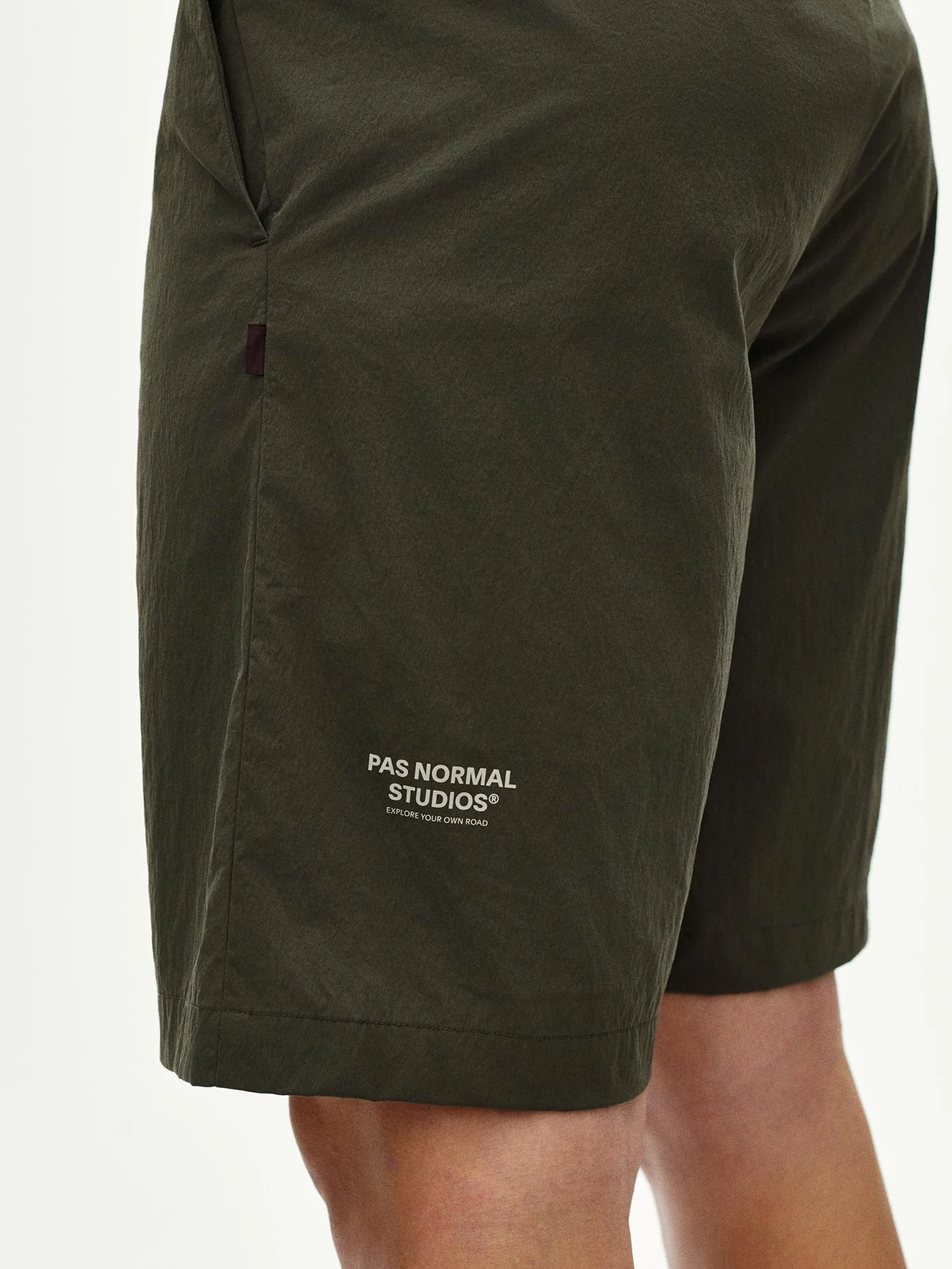 Off-Race Light Tech Shorts - Image 4
