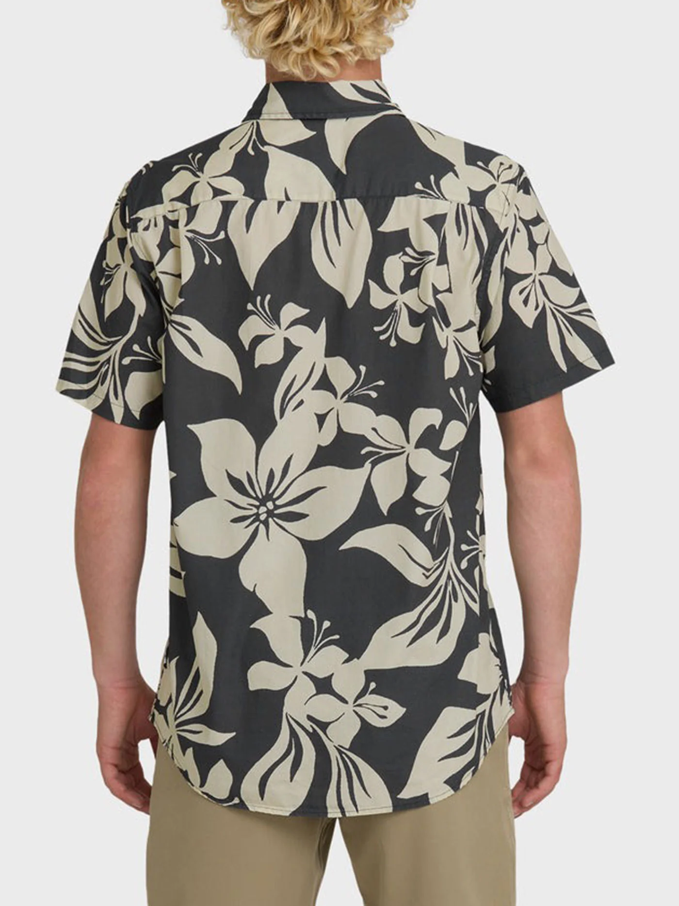 Kailua Short Sleeve Buttondown Shirt - Image 2