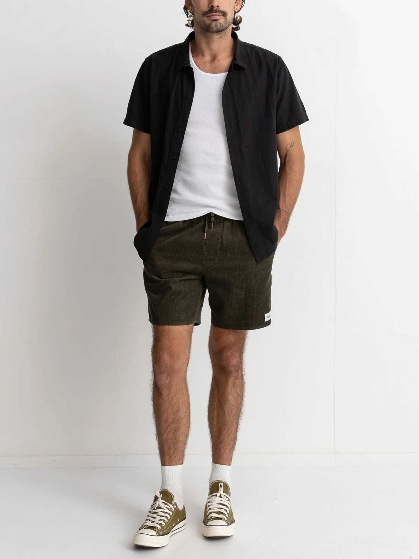 Classic Linen Short Sleeve Buttondown Shirt - Image 9