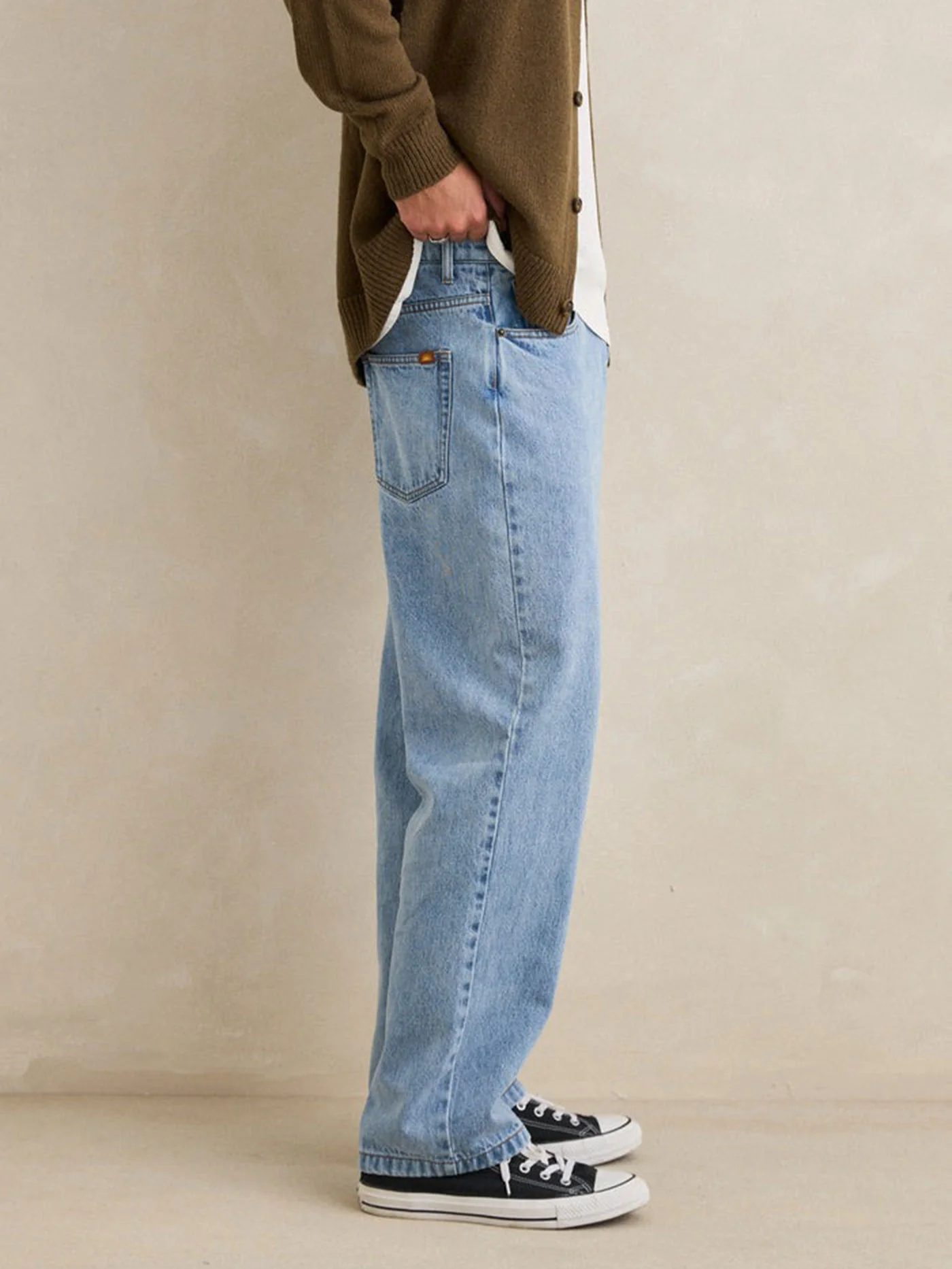 Essential Jeans - Image 2