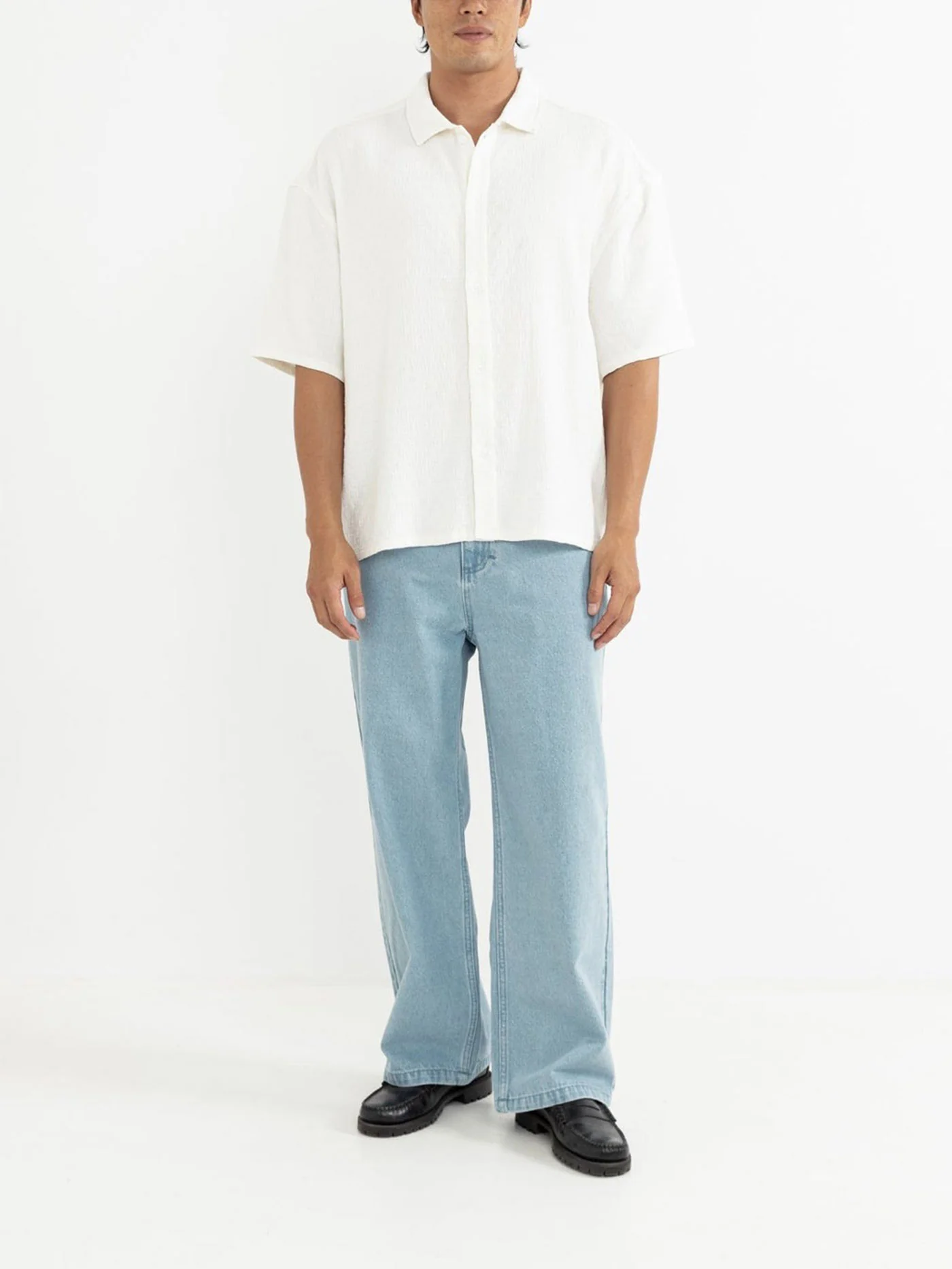 Leads Relaxed Check Short Sleeve Buttondown Shirt - Image 3