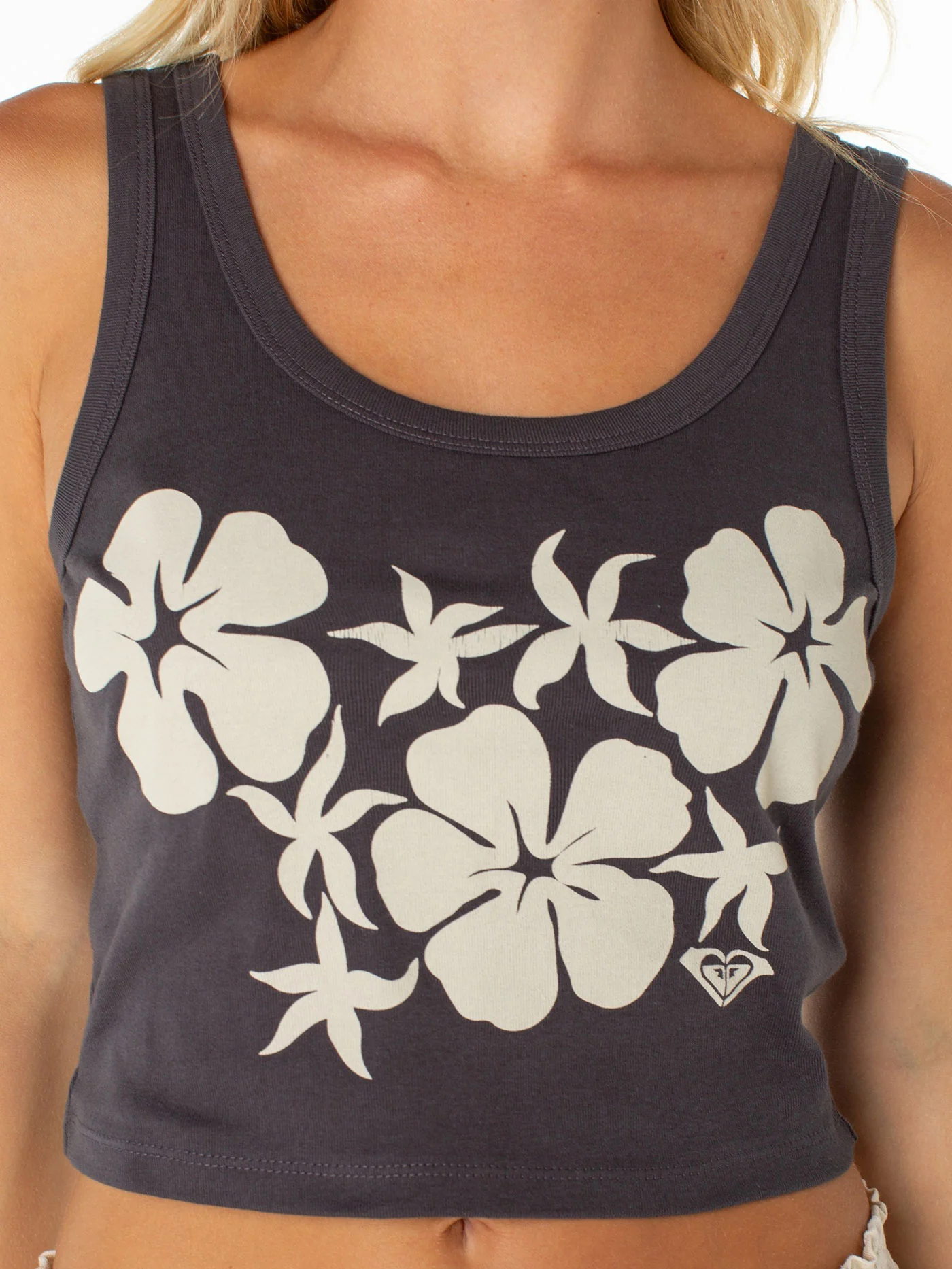 Plumerias & Hibiscus Tank Top - Image 4