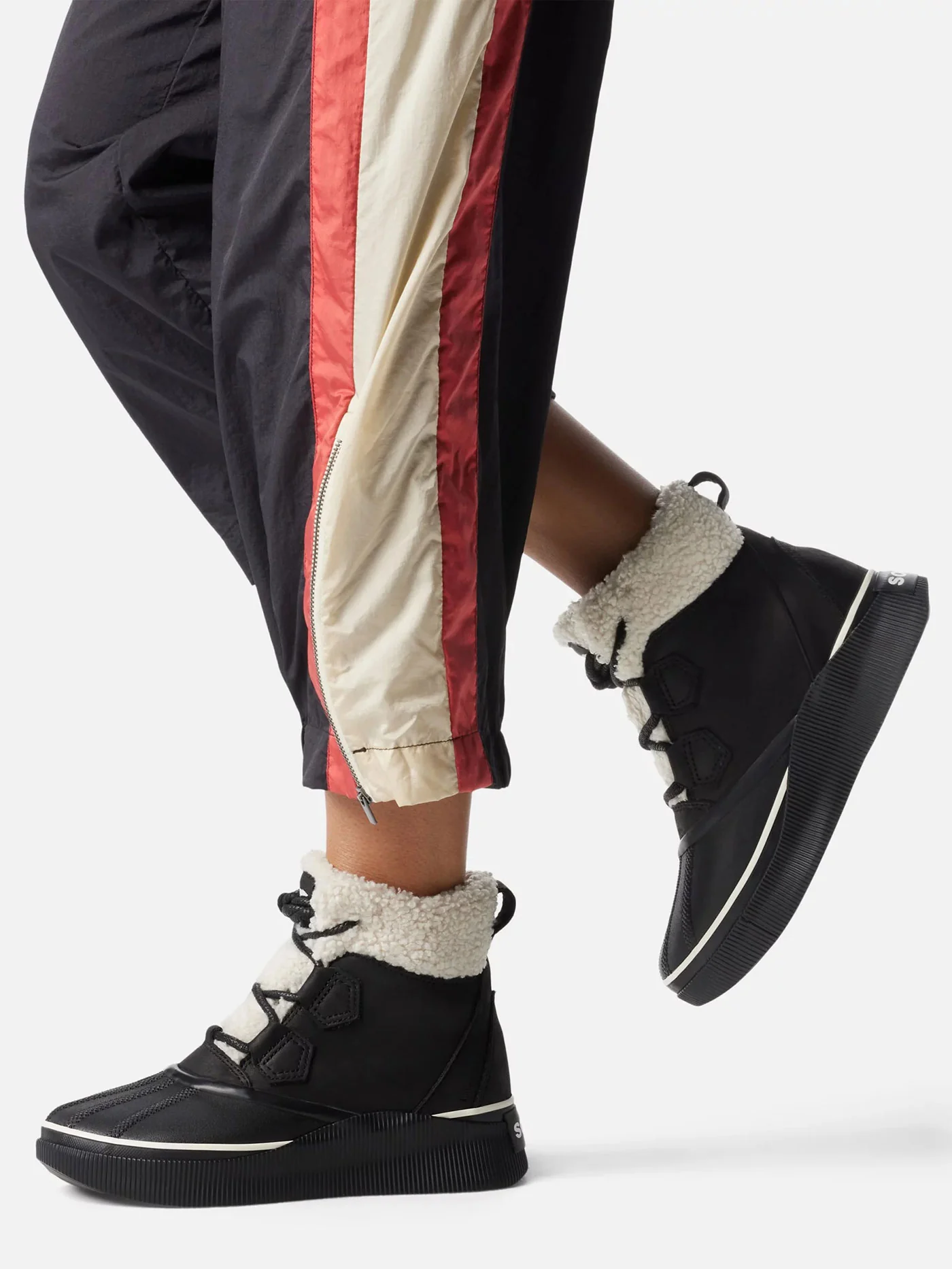 Out N About IV Chillz WP Black/Chalk Winter Boots - Image 7