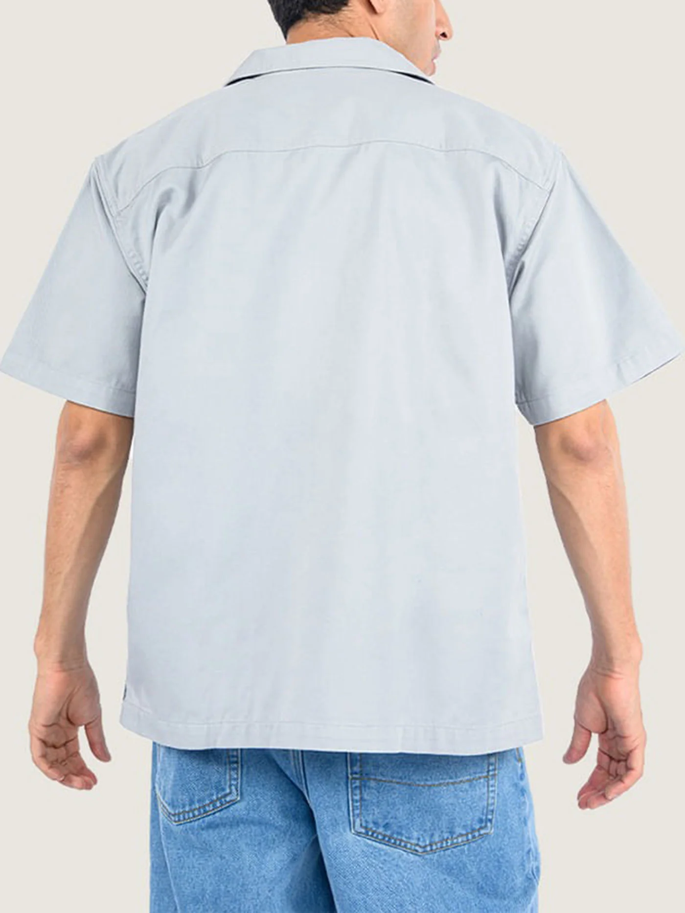 Larkspur Solid Workwear Short Sleeve Buttondown Shirt - Image 2