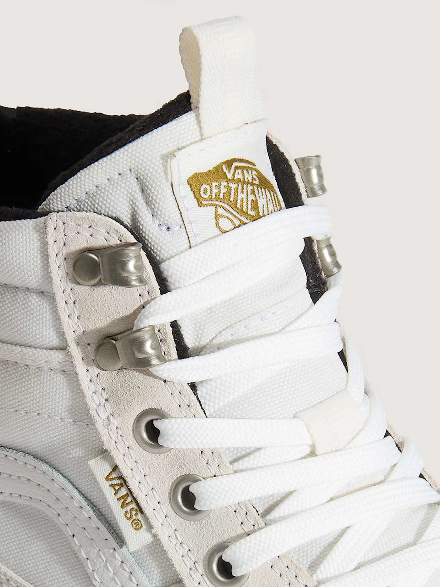 MTE Sk8-Hi Waterproof Insulated White/Gum Shoes - Image 4