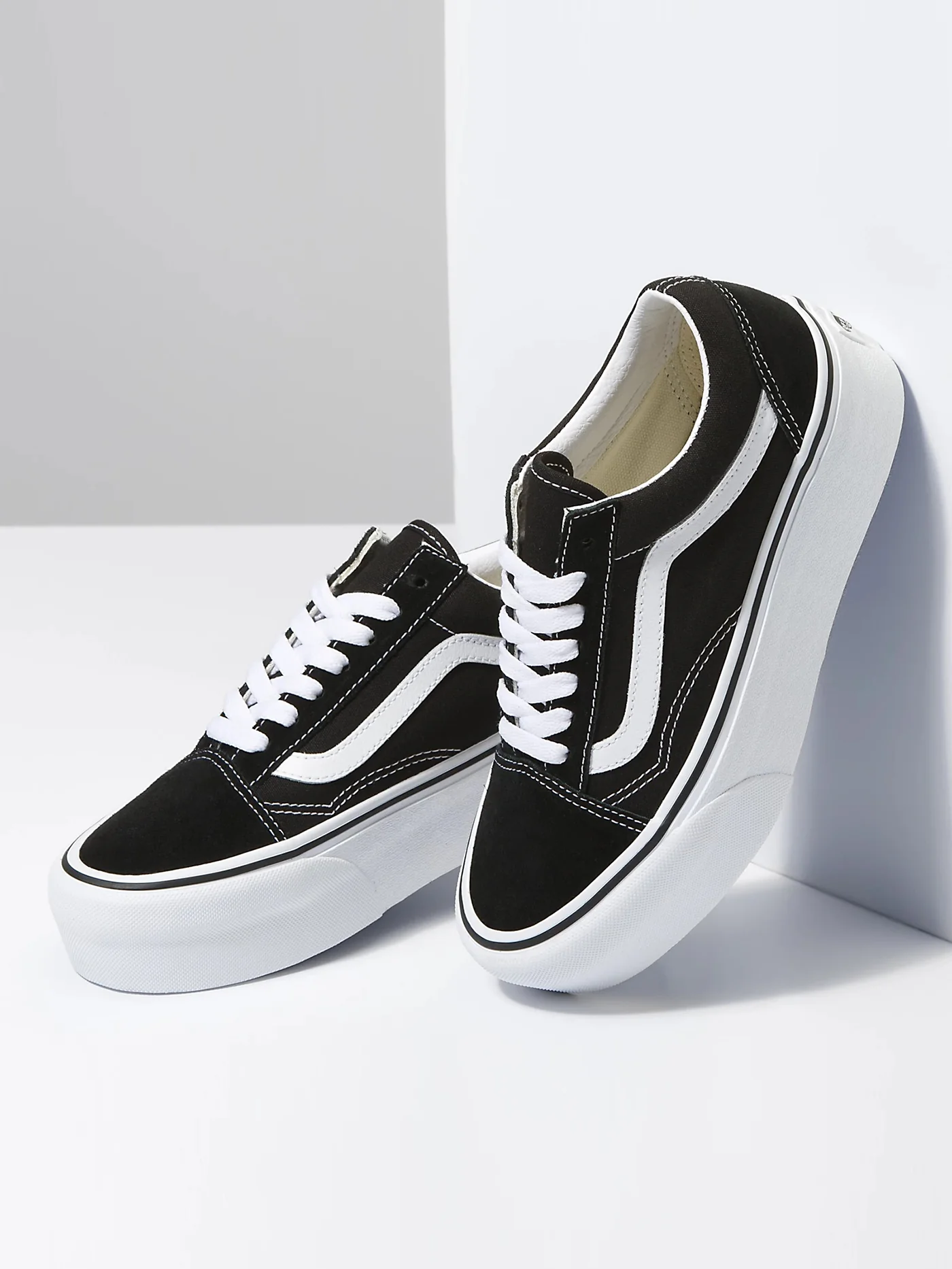 Old Skool Stackform Black/True White Shoes - Image 3