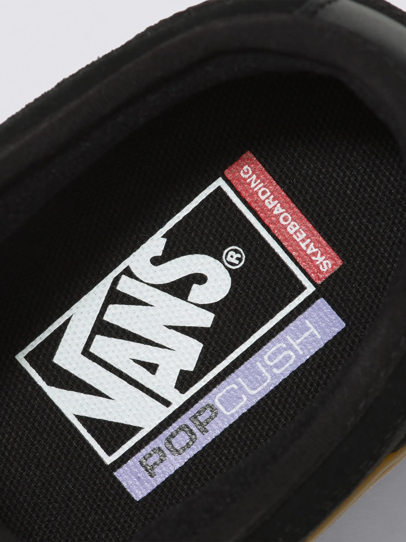 Skate Chukka Low Black/Black/Gum Shoes - Image 5