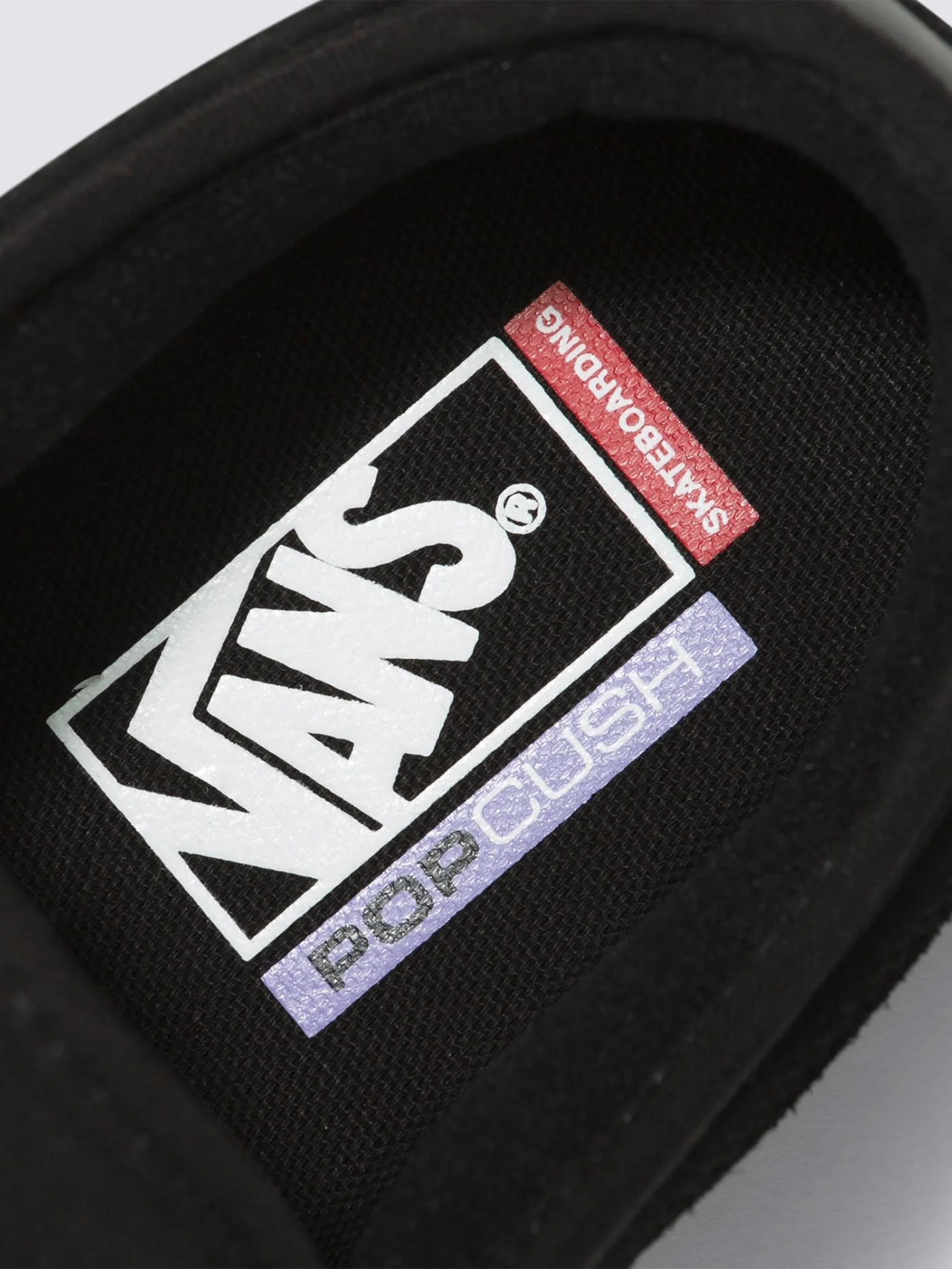 Skate Chukka Low Blackout Shoes - Image 6