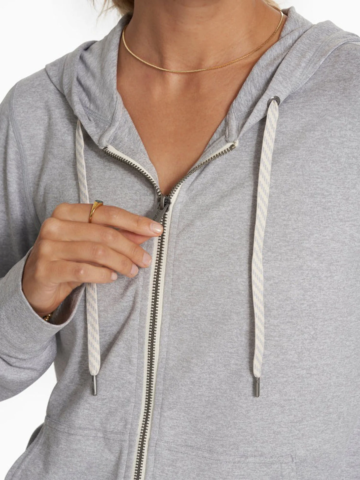 Halo Performance 2.0 Zip Hoodie - Image 3